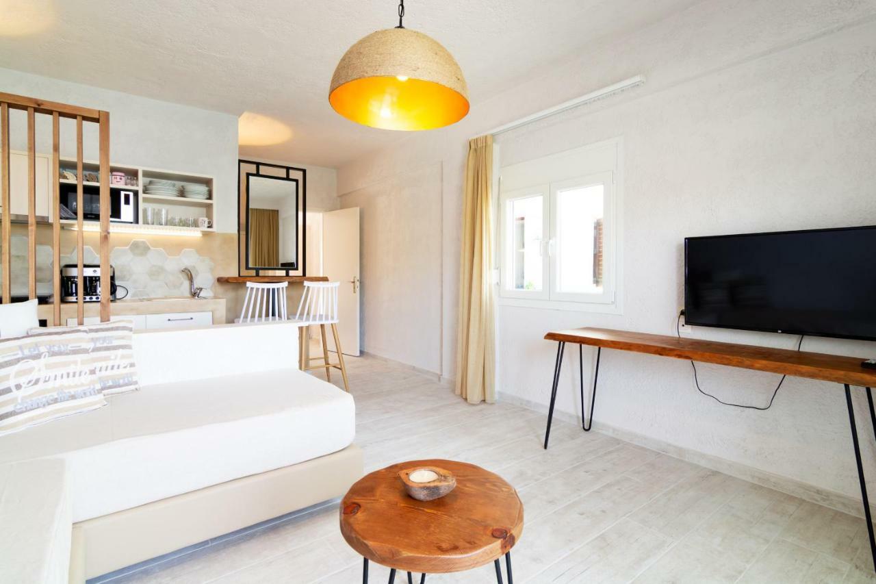 Sunrise Apartments Agia Pelagia  Exterior photo
